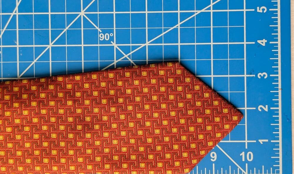 Vintage Hermès 100% Silk Men's Red Tie With Geometric Interlocking Maze